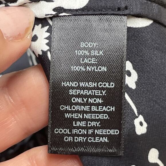 WHBM Y2K Babydoll Silk Camisole Going Out Size Medium Lace Feminine Whimsygoth - Picture 5 of 14